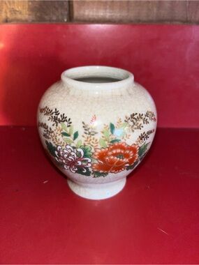 Japanese Crackle Finish OMC Hand Painted 3.5” Vase